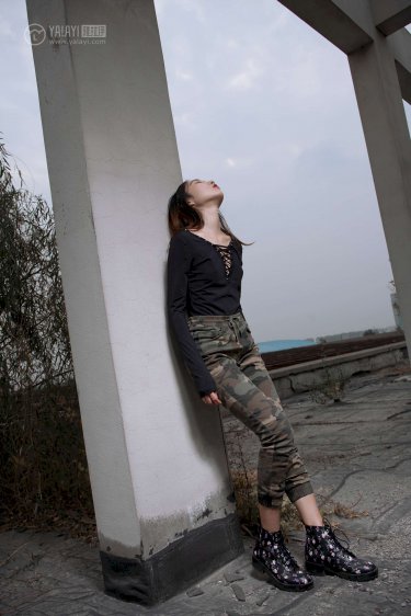 箱中女1